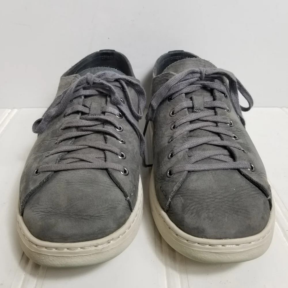 UGG Sneakers Men’s 9.5 Pismo Gray Nubuck Slip On Casual Comfort Shoes